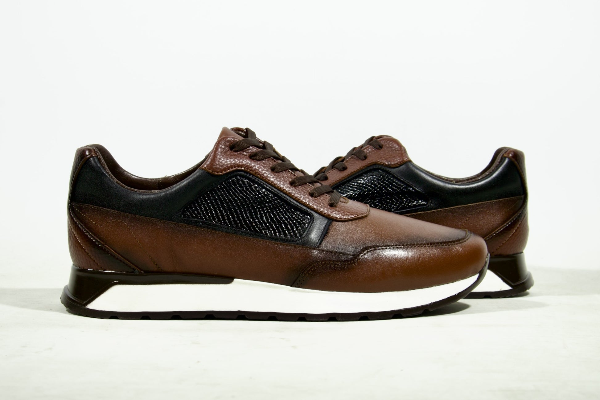 Tenis en Piel Genuina de Res para Caballero - Modelo 306