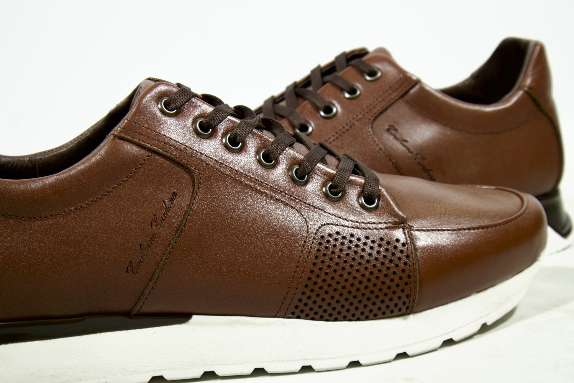 Tenis en Piel Genuina de Res para Caballero - Modelo 309