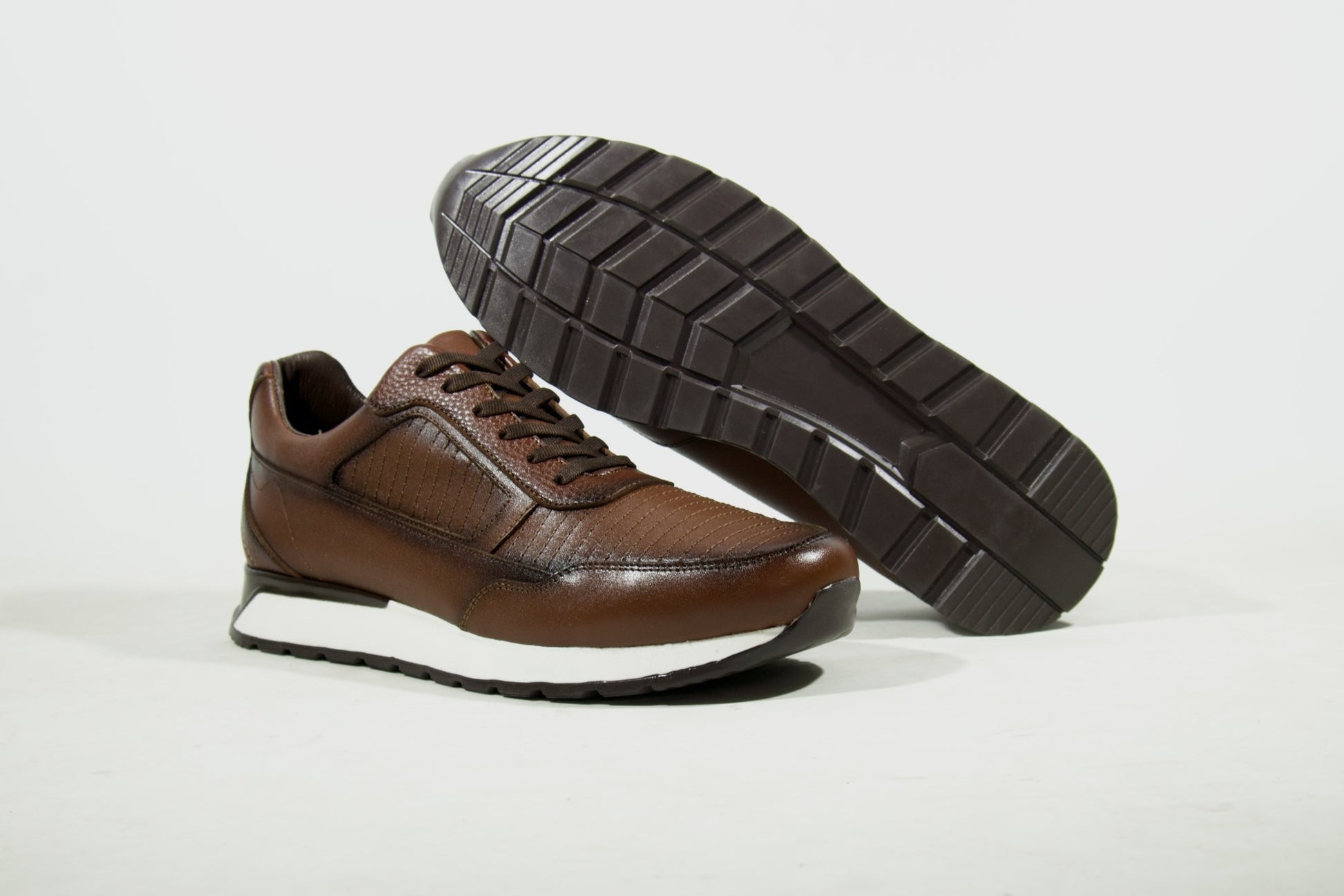 Tenis en Piel Genuina de Res para Caballero - Modelo 3066