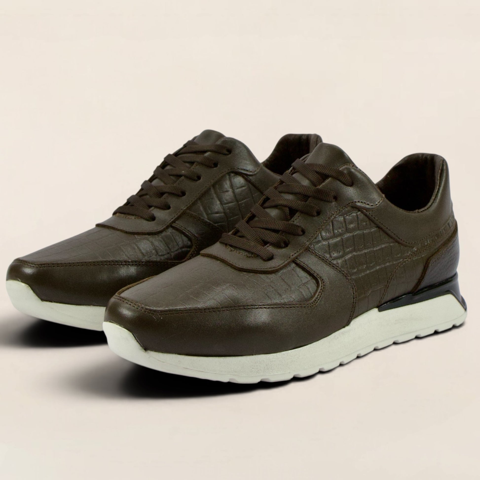 Tenis en Piel Genuina de Res para Caballero - Modelo 3077